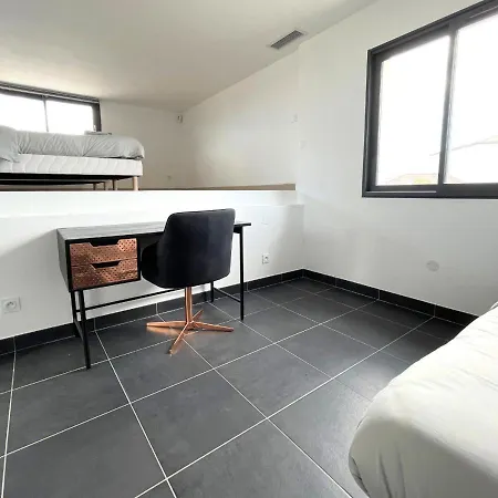 Contemporaine Avec Piscine Chauffée Proche Des Plages * Sauvian