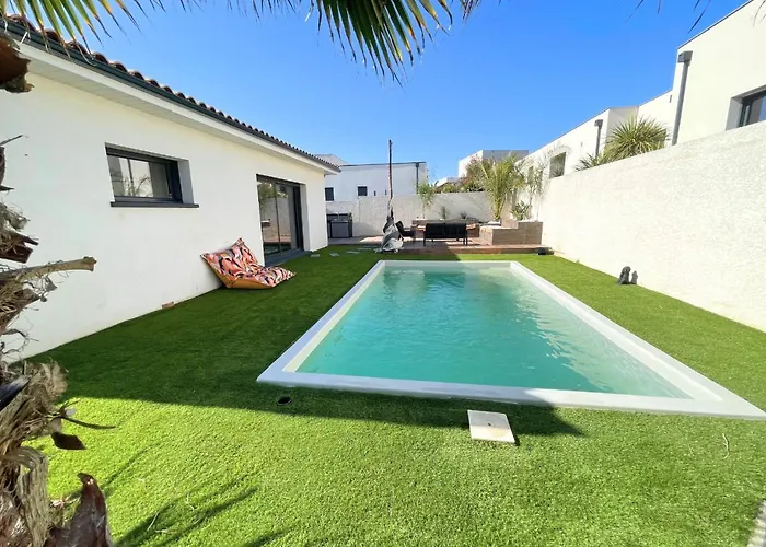 Contemporaine Avec Piscine Chauffee Proche Des Plages ヴィラ *